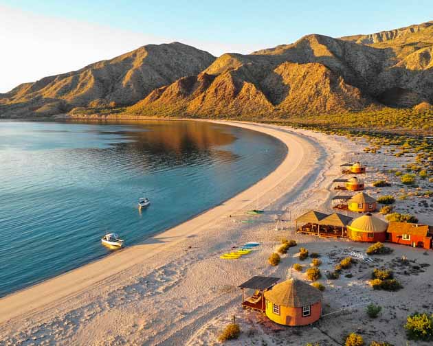 Baja Blue whale and Fin whale watching from Las Animas Ecolodge